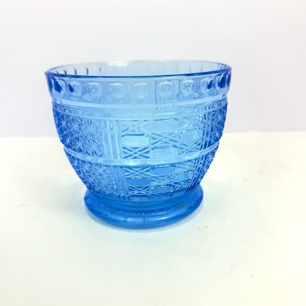 Vintage Indiana Glass Blue Daisy and Cane Pattern Clear Sugar Bowl/Candy Dish.